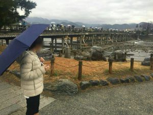京都嵐山の「渡月橋」とKMちゃん